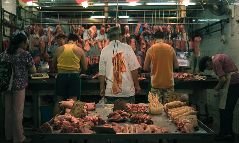 Shenzhen é a primeira cidade da China a proibir o consumo de carne de cães e gatos