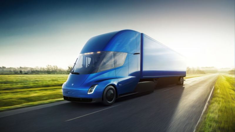 Tesla apresenta seu caminhão elétrico