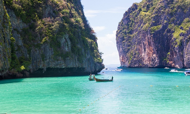 Após três anos, Tailândia reabre baía, famosa por filme com Leonardo DiCaprio, e que foi impactada pelo turismo sem controle