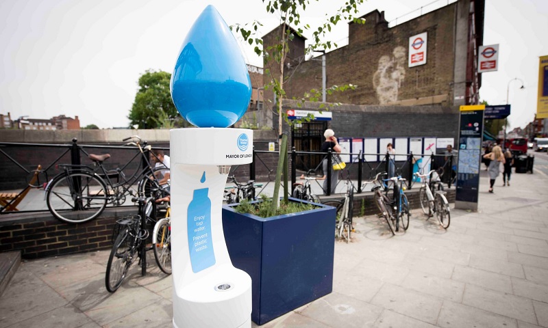 Londres anuncia instalação de mais bebedouros em projeto para combater uso de garrafas plásticas