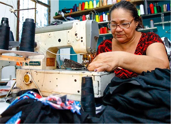 Máscaras pelo bem: se proteja e ajude a proteger alguém! 