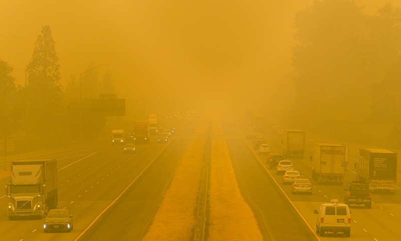 Incêndios na costa oeste dos Estados Unidos deixam cidades com a pior qualidade de ar do mundo