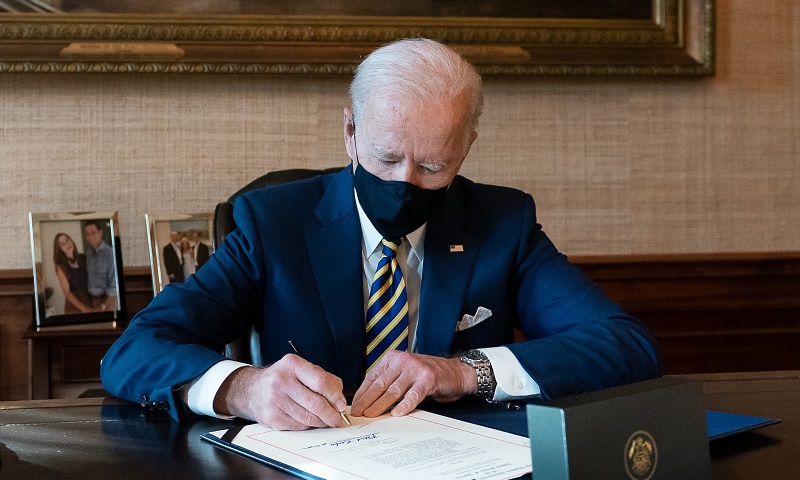 “Temos que fazer e iremos fazer", diz Biden sobre seu ambicioso plano para combater a crise climática