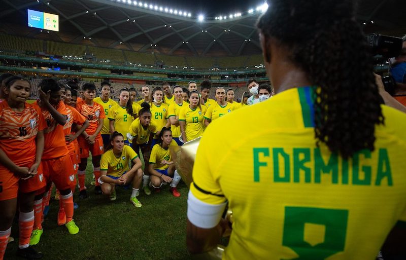 Formiga se despede da seleção brasileira de futebol em Manaus: ela foi sempre uma voz pelos direitos das mulheres