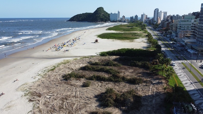 Banhista desaparece na Praia Brava de Caiobá