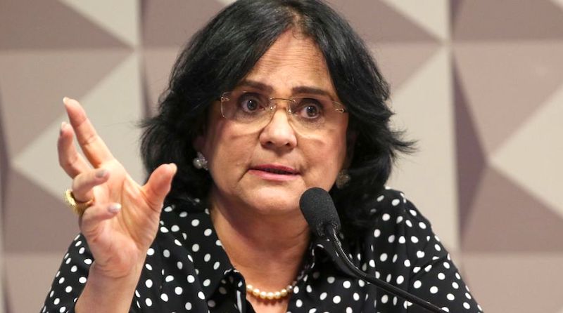 Damares Alves confirma saída do Ministério da Mulher até esta sexta-feira -  Politica - Estado de Minas