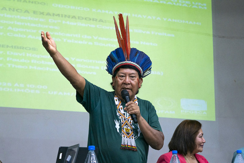 Lideranças Yanomami fazem história ao se tornarem mestres na Universidade Federal do Amazonas