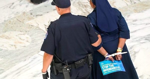 70-religiosos-presos-unidos-tratamento-desumano-criancas-imigrantes-foto-vatican-news