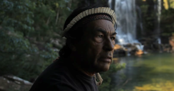 ailton-krenak-documentario-o-sonho-da-pedra-canal-curta