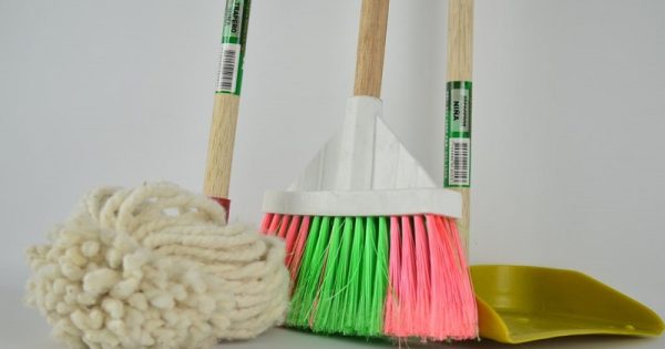 como limpar a casa sem produtos químicos