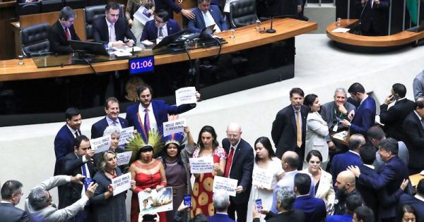 congresso-derruba-veto-de-lula-e-retoma-marco-temporal-foto-lula-marques-agencia-brasil