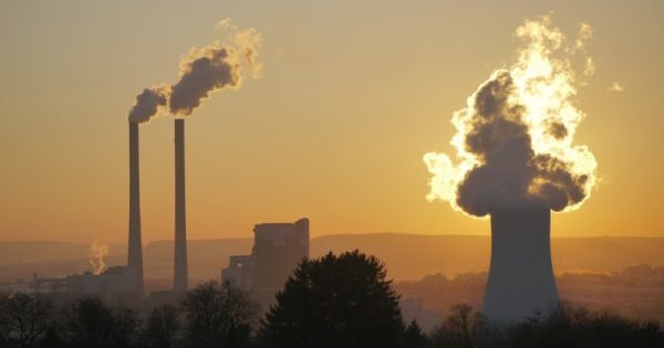 Europa promete parar de fazer termelétricas a carvão em 2020