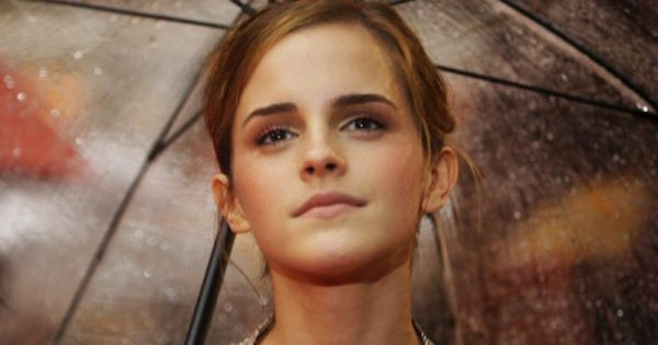 “Feminismo é dar escolhas, liberdade e igualdade para as mulheres”, diz Emma Watson, ao rebater críticas sobre foto sensual