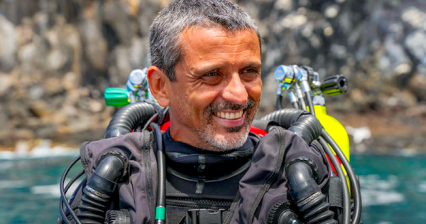luiz-rocha-pesquisador-e-mergulhador-brasileiro-vencedor-rolex-awards-2021-foto-divulgacao1b