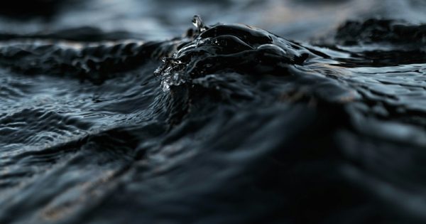 oceanos-mais-escuros-jack-b-unsplash-conexao-planeta