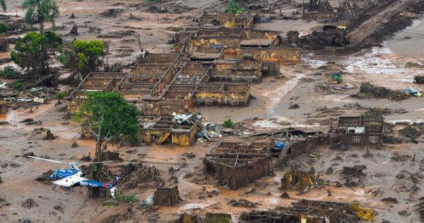 tragedia-de-mariana-foto-antonio-cruz-agencia-brasil